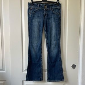 Hudson Signature Boot Cut Jeans Style#W170DHA Sz. 28